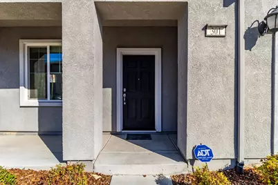 301 Maidenbrook Lane, Sacramento, CA 95823 - Photo 3