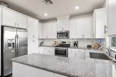 12549 Kirklin Court, Rancho Cordova, CA 95742 - Photo 15