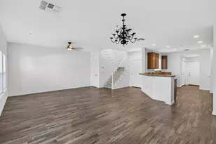 3301 N Park Dr, Sacramento, CA 95835 - Photo 5