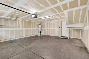 3301 N Park Dr, Sacramento, CA 95835 - Photo 17