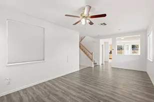 17 Narwal Pl, Sacramento, CA 95835 - Photo 5