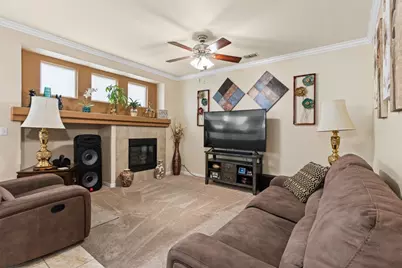 8325 Almadine Drive, Sacramento, CA 95829 - Photo 21