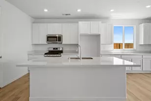 1056 Carson River Ct, Lathrop, CA 95330 - Photo 13