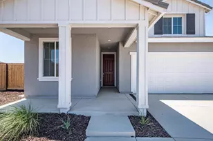 1056 Carson River Ct, Lathrop, CA 95330 - Photo 3