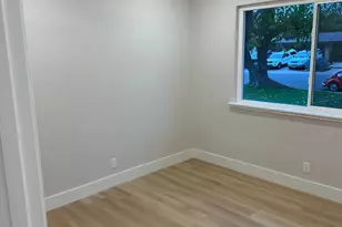 273 Riverside Dr, Woodland, CA 95695 - Photo 25