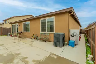 8801 Prelude Way, Elk Grove, CA 95757 - Photo 9