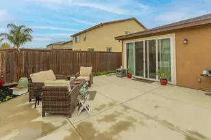 8801 Prelude Way, Elk Grove, CA 95757 - Photo 7