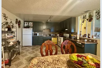 5195 Scarborough Way, Sacramento, CA 95823 - Photo 5