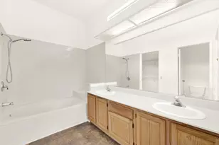 8609 Valley Rim Way, Antelope, CA 95843 - Photo 37
