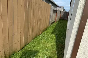 1446 Bob Hayes Dr, Olivehurst, CA 95961 - Photo 17