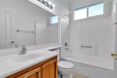 9633 Spring Breeze Court, Elk Grove, CA 95757 - Photo 17