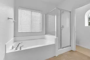 9633 Spring Breeze Ct, Elk Grove, CA 95757 - Photo 23