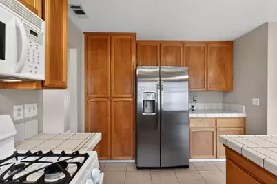 6765 Koster Way, Elk Grove, CA 95758 - Photo 15