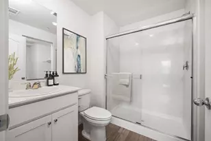 2183 Woods Dr, Linda, CA 95901 - Photo 9