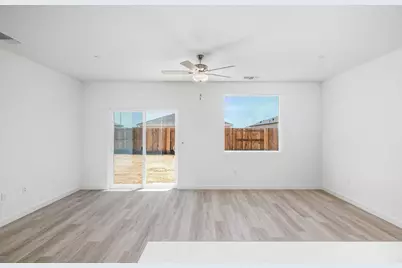 2176 Woods Drive, Linda, CA 95901 - Photo 3