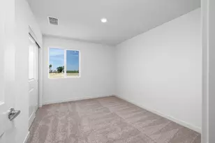 821 Helmsley Ln, Patterson, CA 95363 - Photo 15