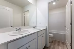 2203 Mia Dr, Newman, CA 95360 - Photo 15