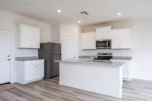 2252 Mia Dr, Newman, CA 95360 - Photo 7