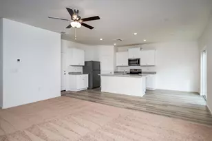 2252 Mia Dr, Newman, CA 95360 - Photo 5