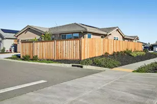 750 W Main St, Winters, CA 95694 - Photo 5