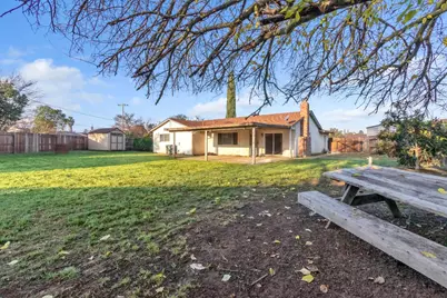 7280 Dinsmore Way, Sacramento, CA 95828 - Photo 15