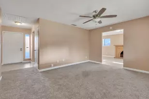 7280 Dinsmore Way, Sacramento, CA 95828 - Photo 7