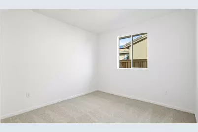 1161 Camomile Drive, Plumas Lake, CA 95961 - Photo 9