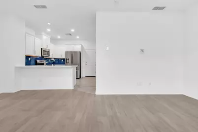 5301 E Commerce Way #39102, Sacramento, CA 95835 - Photo 5