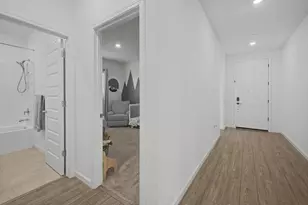 1281 Bray Dr, Woodland, CA 95776 - Photo 13