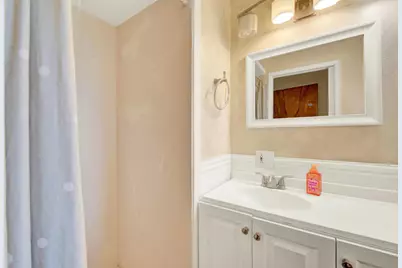 1418 Auburn Way, Woodland, CA 95695 - Photo 15