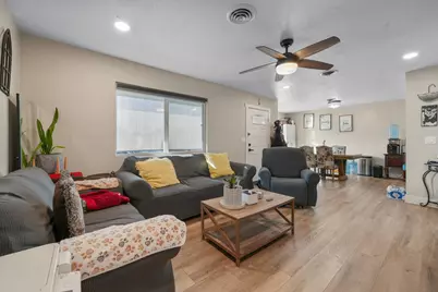 4493 Ardmore Avenue, Olivehurst, CA 95961 - Photo 9