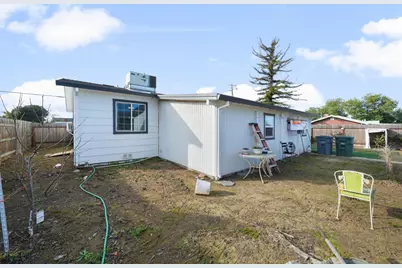 4493 Ardmore Avenue, Olivehurst, CA 95961 - Photo 31