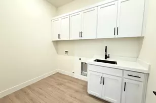 14846 Grace Warren Wy, Rancho Murieta, CA 95663 - Photo 9