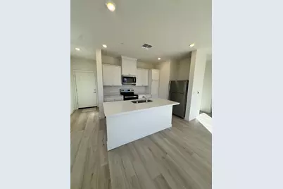 2217 Woods Drive, Linda, CA 95901 - Photo 3