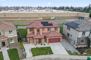 2335 Orchis Dr, Lodi, CA 95242 - Photo 3