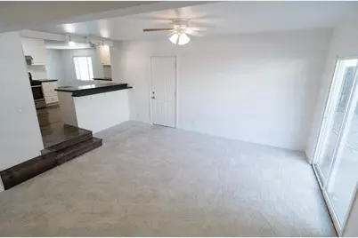 2316 W Sonoma Avenue, Stockton, CA 95204 - Photo 11