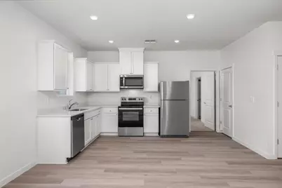 764 S Del Mar Avenue, Stockton, CA 95215 - Photo 5