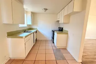 728 E Swain Rd, Stockton, CA 95207 - Photo 9