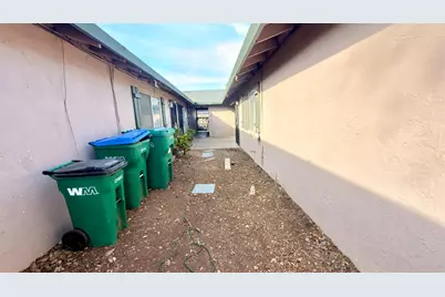 728 E Swain Road, Stockton, CA 95207 - Photo 15