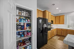 1425 Table Mountain Dr, Plumas Lake, CA 95961 - Photo 15