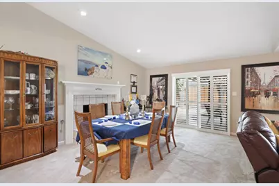 9028 Bridgewood Court, Stockton, CA 95209 - Photo 7