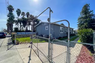 414 F St, Isleton, CA 95641 - Photo 11