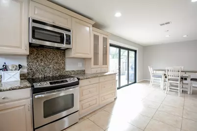 7217 Springleaf Court, Citrus Heights, CA 95621 - Photo 11