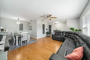 2958 Erin Dr, Sacramento, CA 95833 - Photo 7