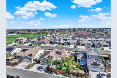 794 W Main Street, Winters, CA 95694 - Photo 11