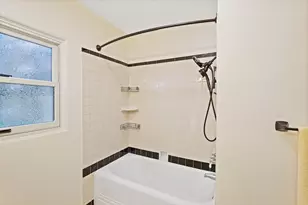 2622 14th St, Sacramento, CA 95818 - Photo 29