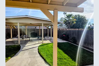1404 Solar Avenue, Modesto, CA 95351 - Photo 25