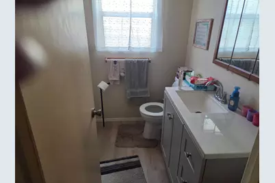 1404 Solar Avenue, Modesto, CA 95351 - Photo 17