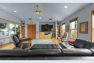 4838 Robertson Avenue, Carmichael, CA 95608 - Photo 17