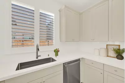 3530 Damora Avenue, Sacramento, CA 95835 - Photo 27